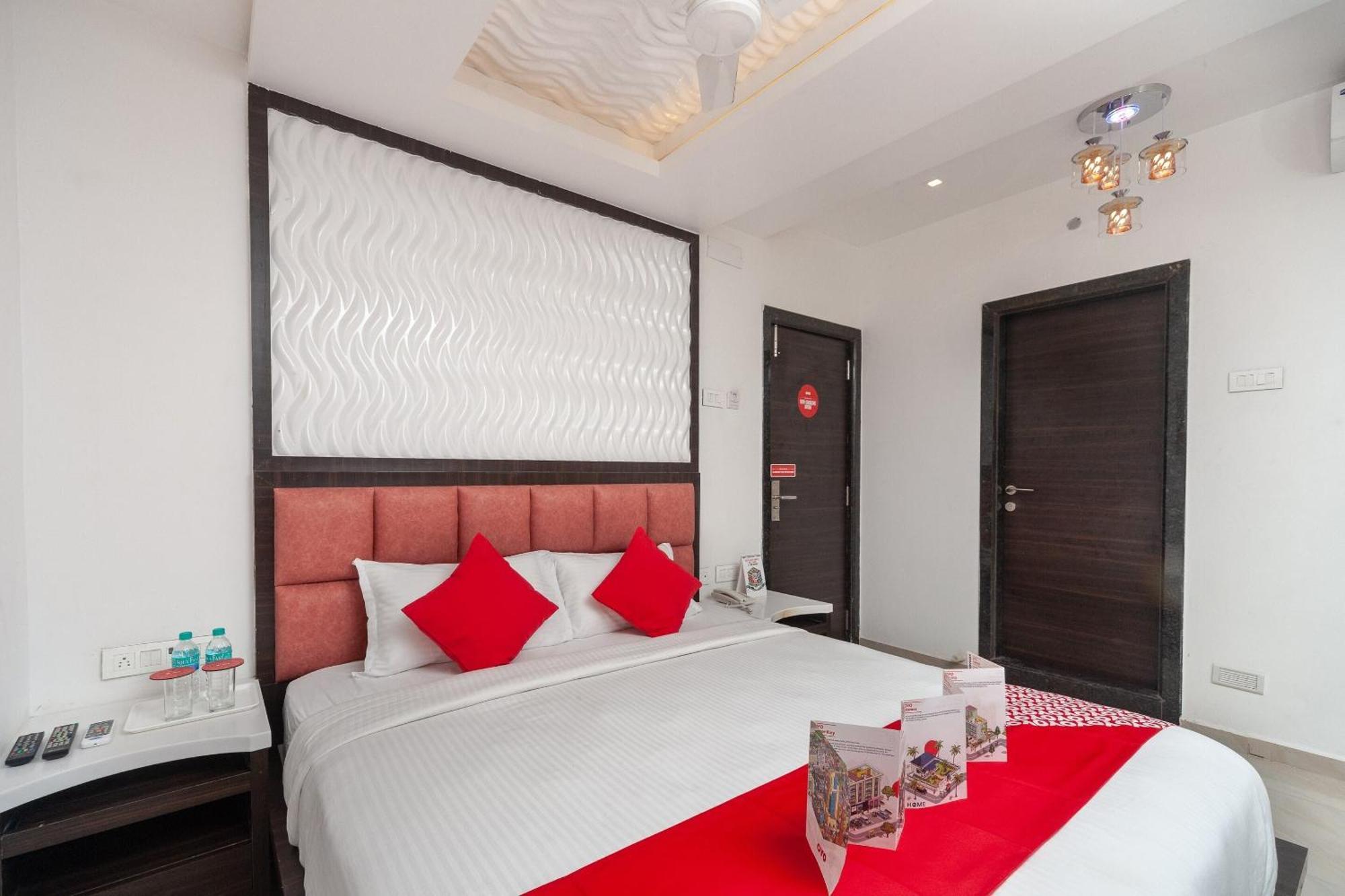 Capital O Admire Suit Hospitality Ченнаи Экстерьер фото