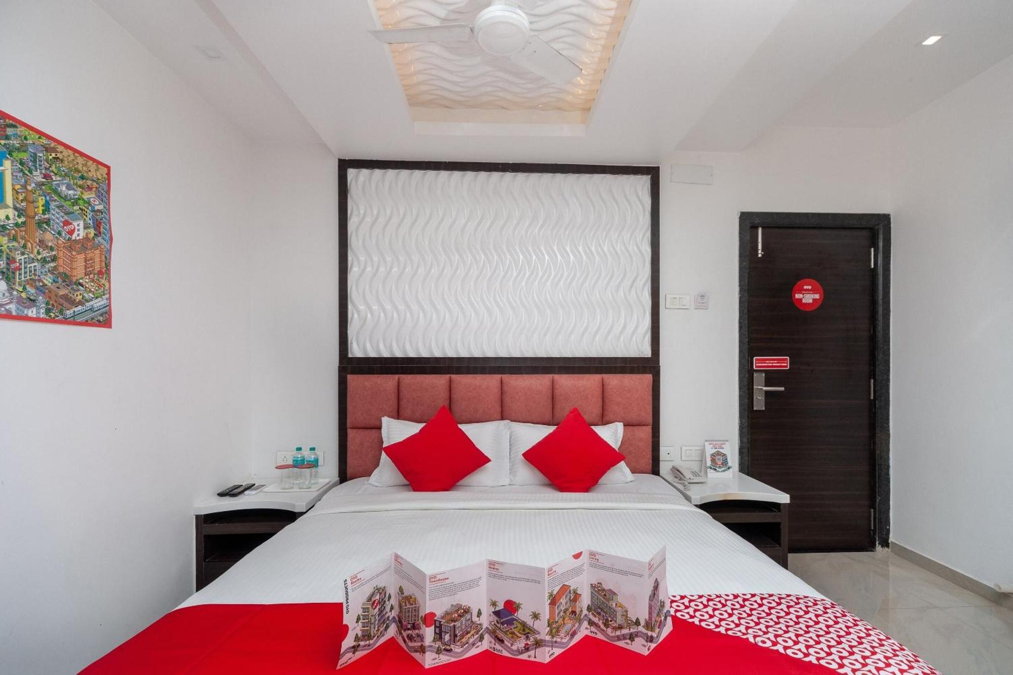 Capital O Admire Suit Hospitality Ченнаи Экстерьер фото